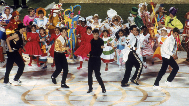 new kids on the block and children perform at the 1991 super bowl halftime show