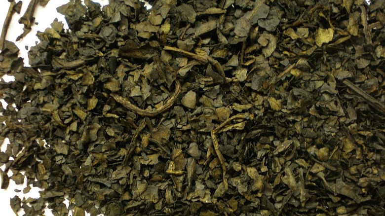 Dried salvia leaves in pile