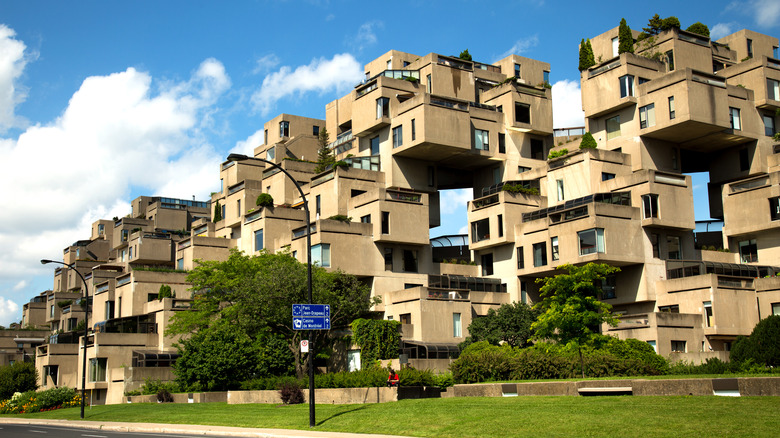 habitat 67 street view