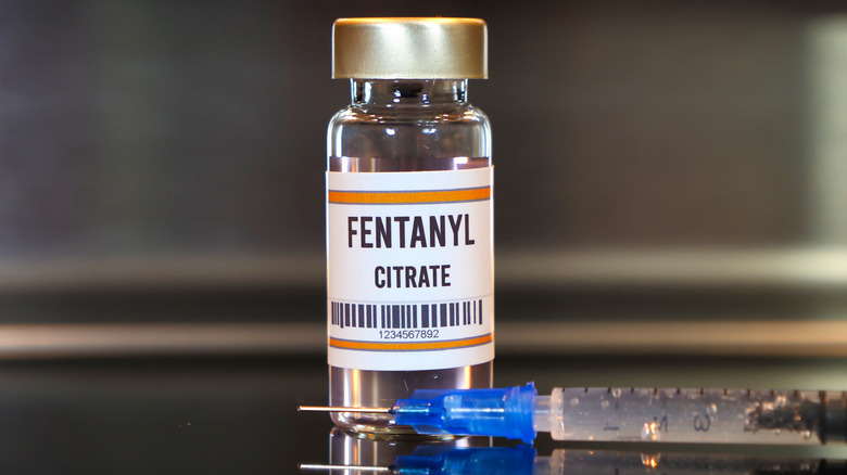 Fentanyl citrate and syringe 