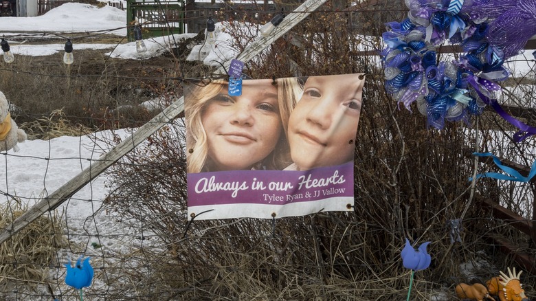 Poster with Daybell children on fence