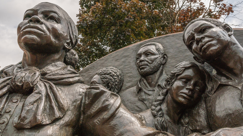 Statue of Harriet Tubman 