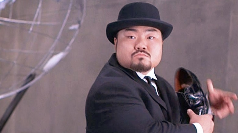 Joe Son as Random Task in Austin Powers