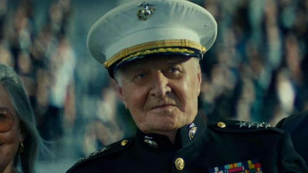 Robert Loggia