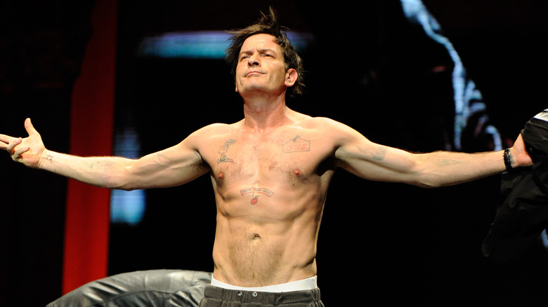 Charlie Sheen shirtless during 2011 Torpedo of Truth tour