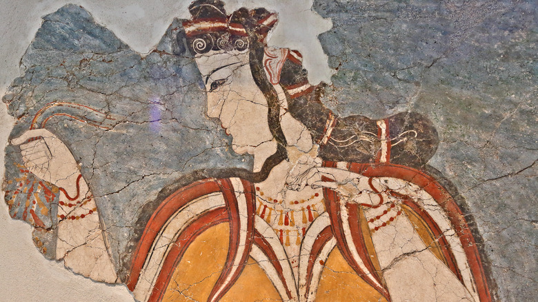 myceanean crumbling fresco woman