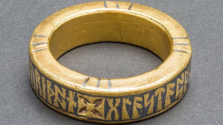 bramham moor ring runic