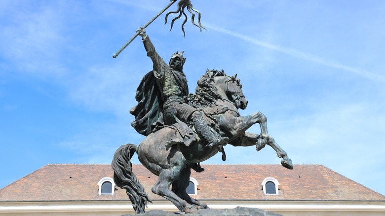 William the Conqueror statue