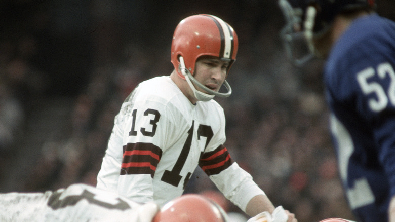 frank ryan at cleveland browns line of scrimmage