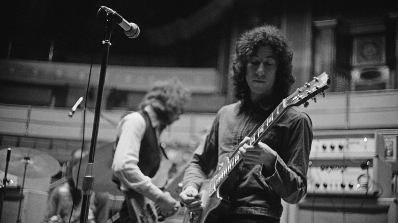 Peter Green playing guitar