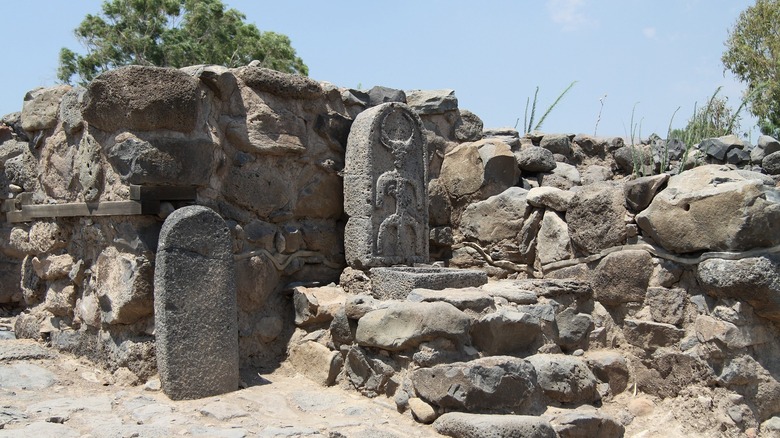 City gate and stele at Bethsaida site