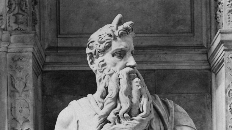 Michelangelo's Moses sprouting horns