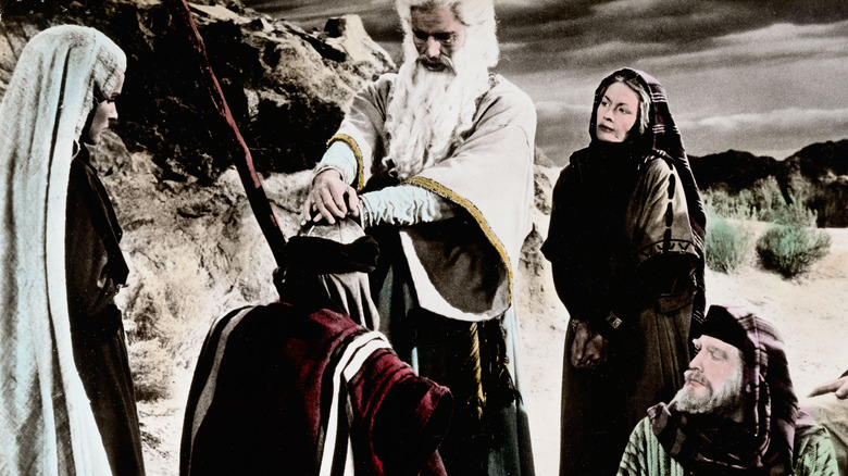 Moses (Charlton Heston) blesses Joshua (John Derek)