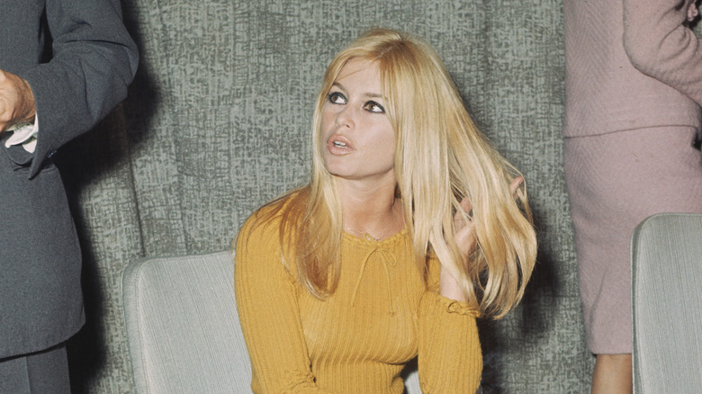 Brigitte Bardot looking up