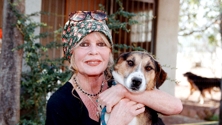 Brigitte Bardot with dog