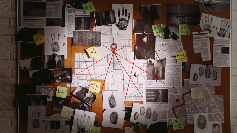 detective board