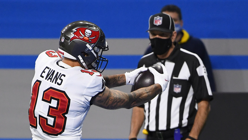 Mike Evans securing reception