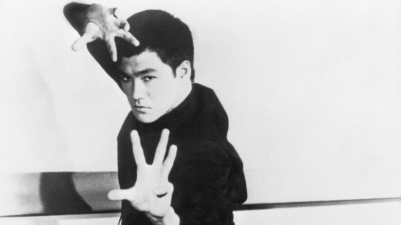 Bruce Lee posing