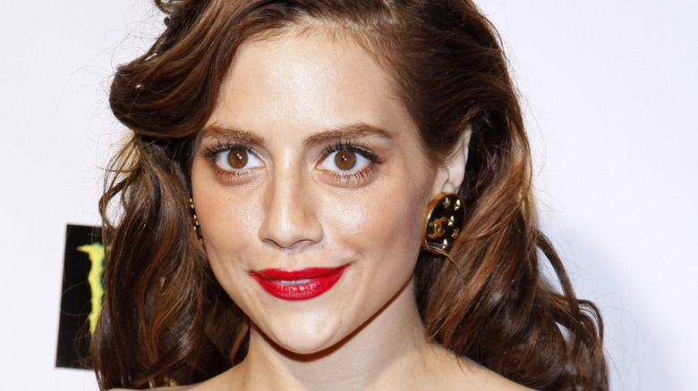 Brittany Murphy smiling red lips
