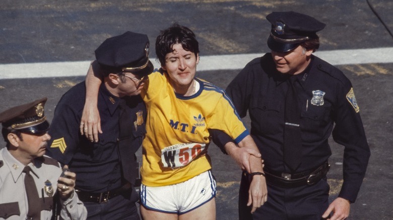 Police carrying Rosie Ruiz