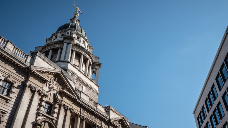 Old Bailey central criminal court