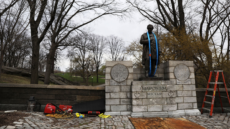 J Marion Sims statue