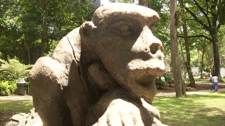 Stone sculpture of Madre Monte in park