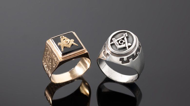 Masonic rings