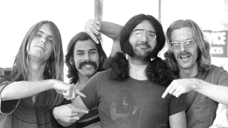 Black and white photo of The Grateful Dead in 1968