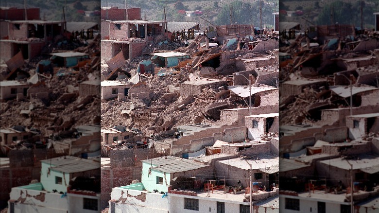 2001 earthquake in Lima, Peru.