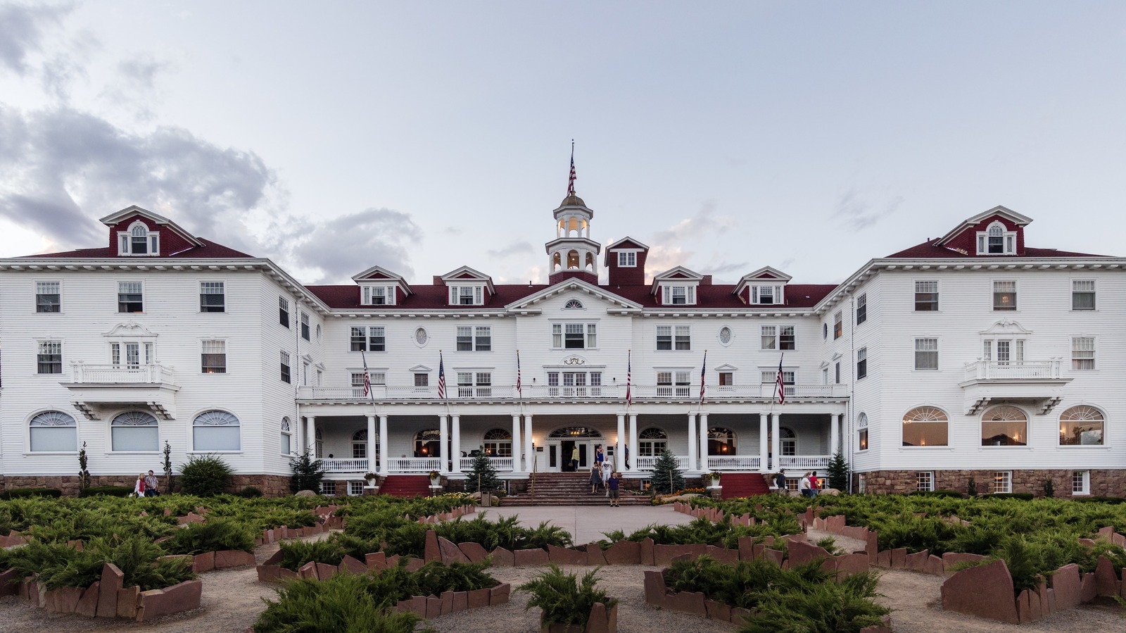 creepy-stories-about-colorado-s-famous-stanley-hotel