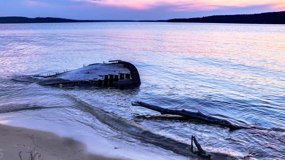 shipwreck