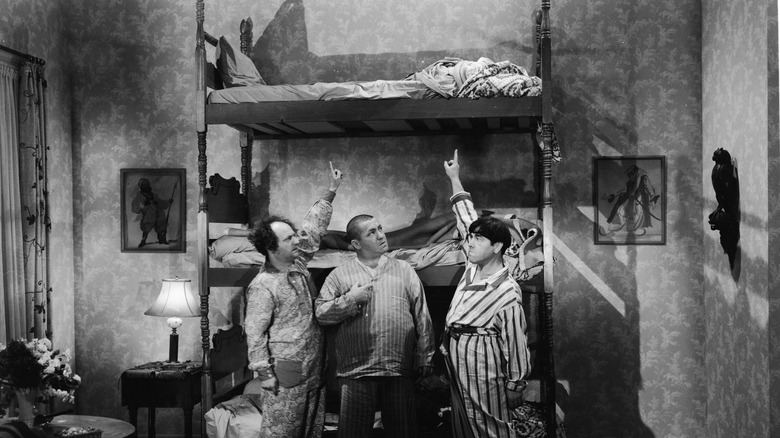 Three Stooges triple bunk bed