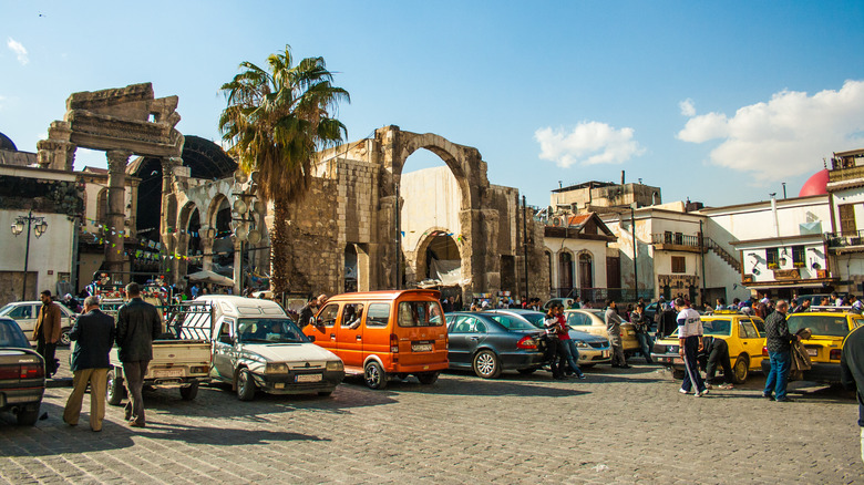 remains of temple of jupiter damascus market cars