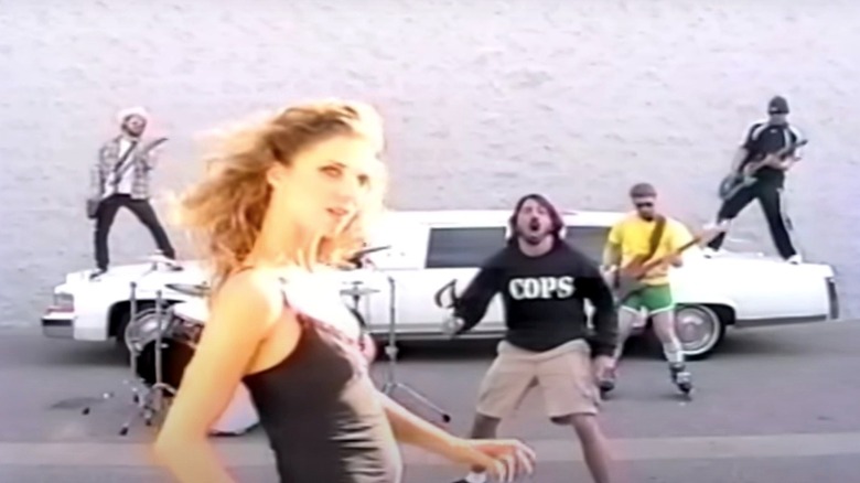 Jordyn Blum appearing in Foo Fighters' White Limo video