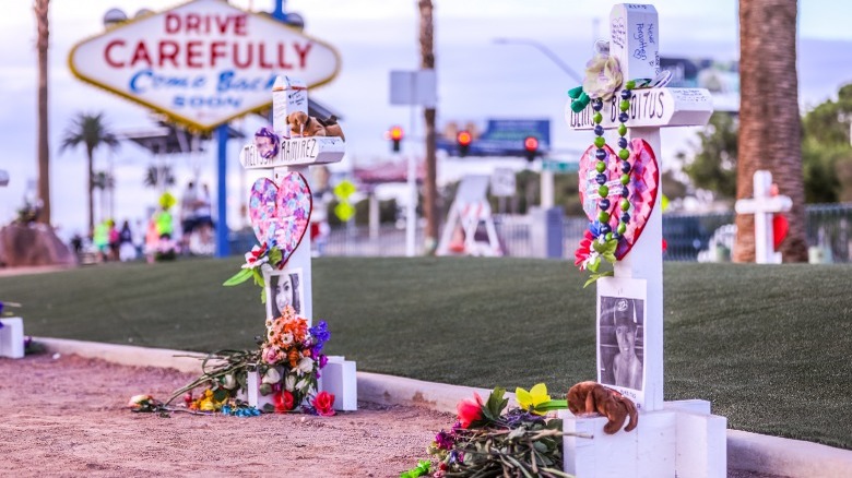 Las Vegas memorial out side of Las Vegas sign