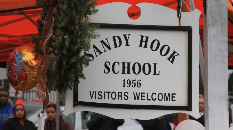 Sandy Hook School sign with wreath
