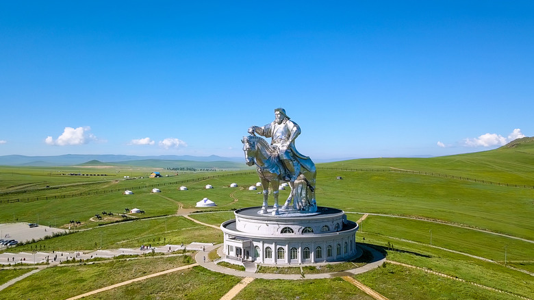 big genghis khan statue