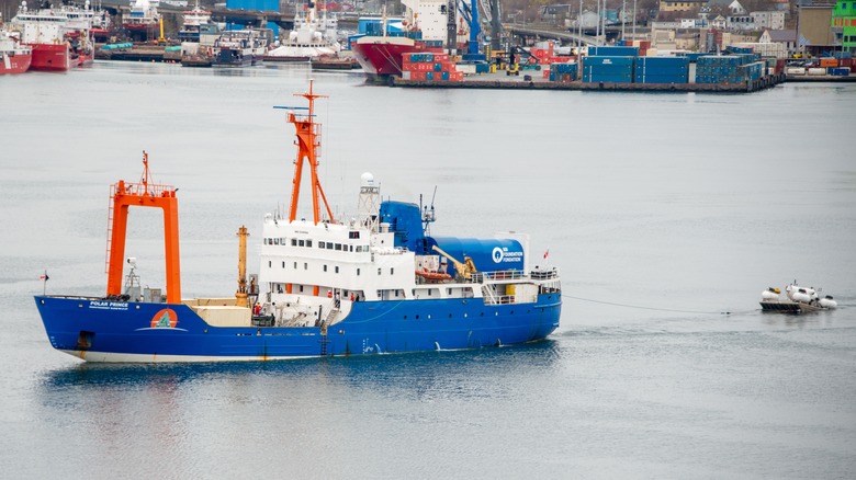 Polar Prince navigating the water