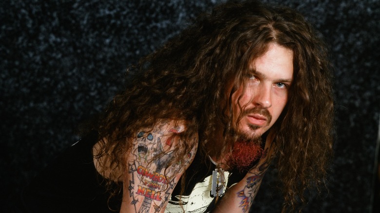 Dimebag Darrell posing for photo