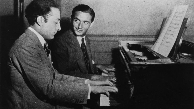 Irving Berlin at piano, 1925