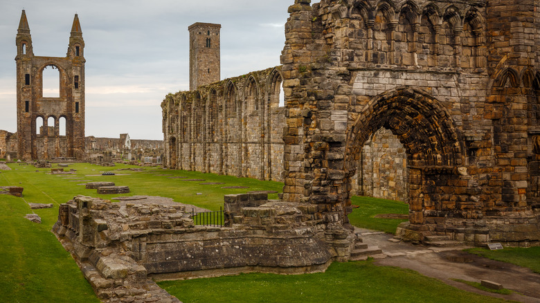 ruins of st andrew's cthedral