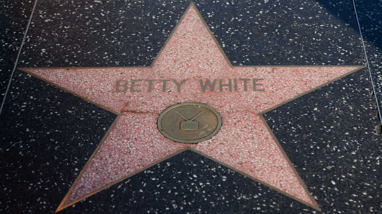 white's star on the hollywood walk of fame