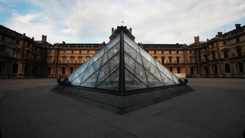 louvre paris