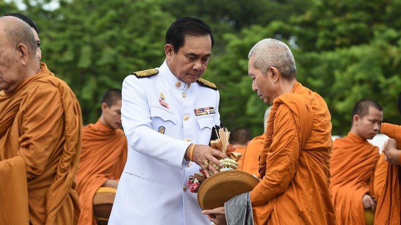 buddhist ceremony