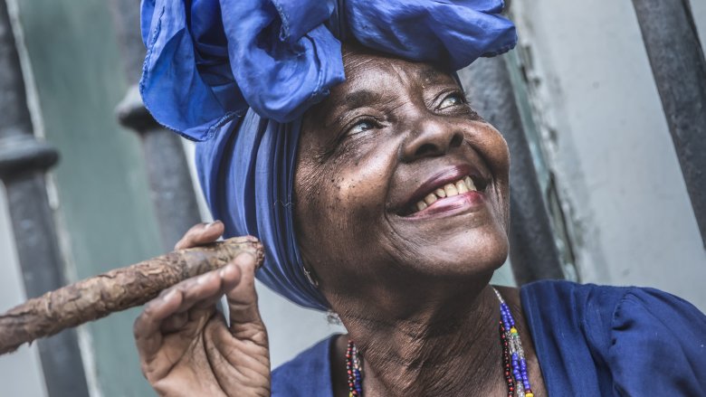 cuban woman cigar