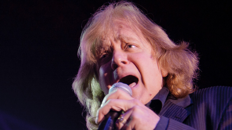 Eddie Money singing