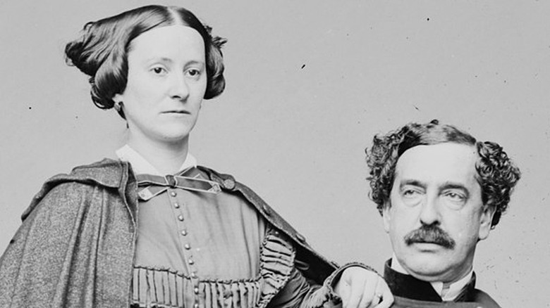 Portrait of Gen. Doubleday and wife 