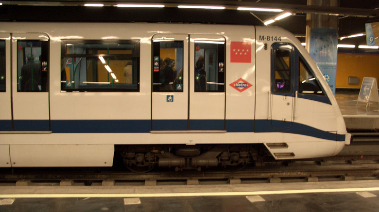 Madrid Metro train at station