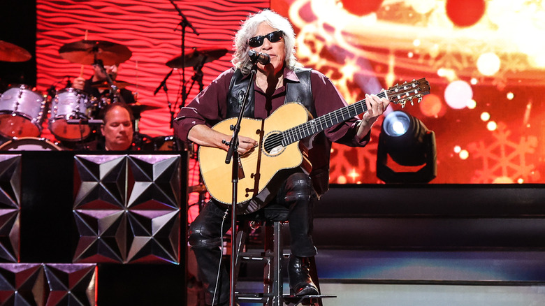 Jose Feliciano playing guitar